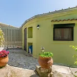 Victoria's House * 가이오스