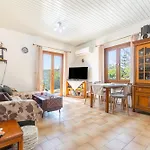 Victoria's House *