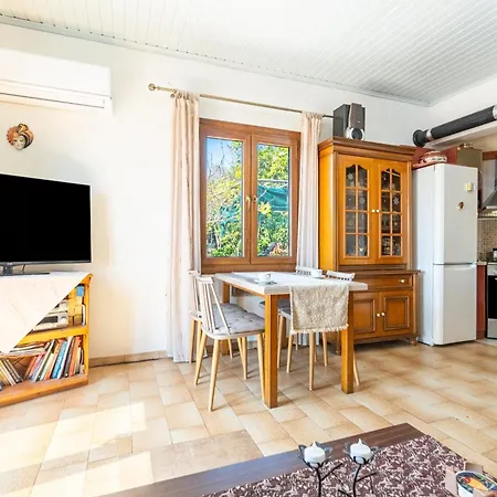 Дом отдыха Victoria's House Гайос